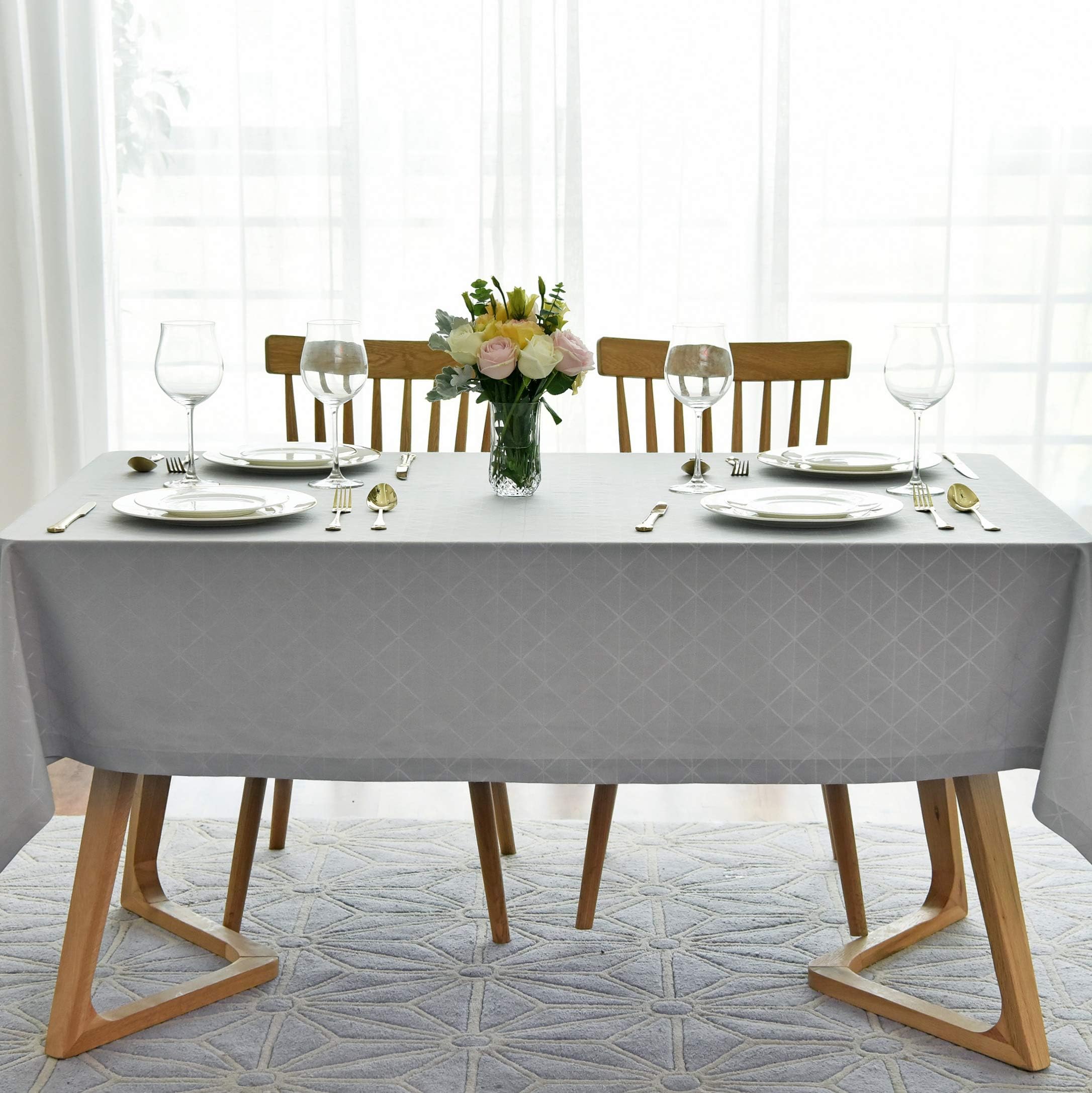 maxmill Jacquard Poly-Cotton Tablecloth Geometric Pattern SpillProof, Water Resistant Wide Hem Heavy Weight Soft Table Cloth for Kitchen Dining Tabletop Decoration Rectangle, Light Grey, 60x84 Inch