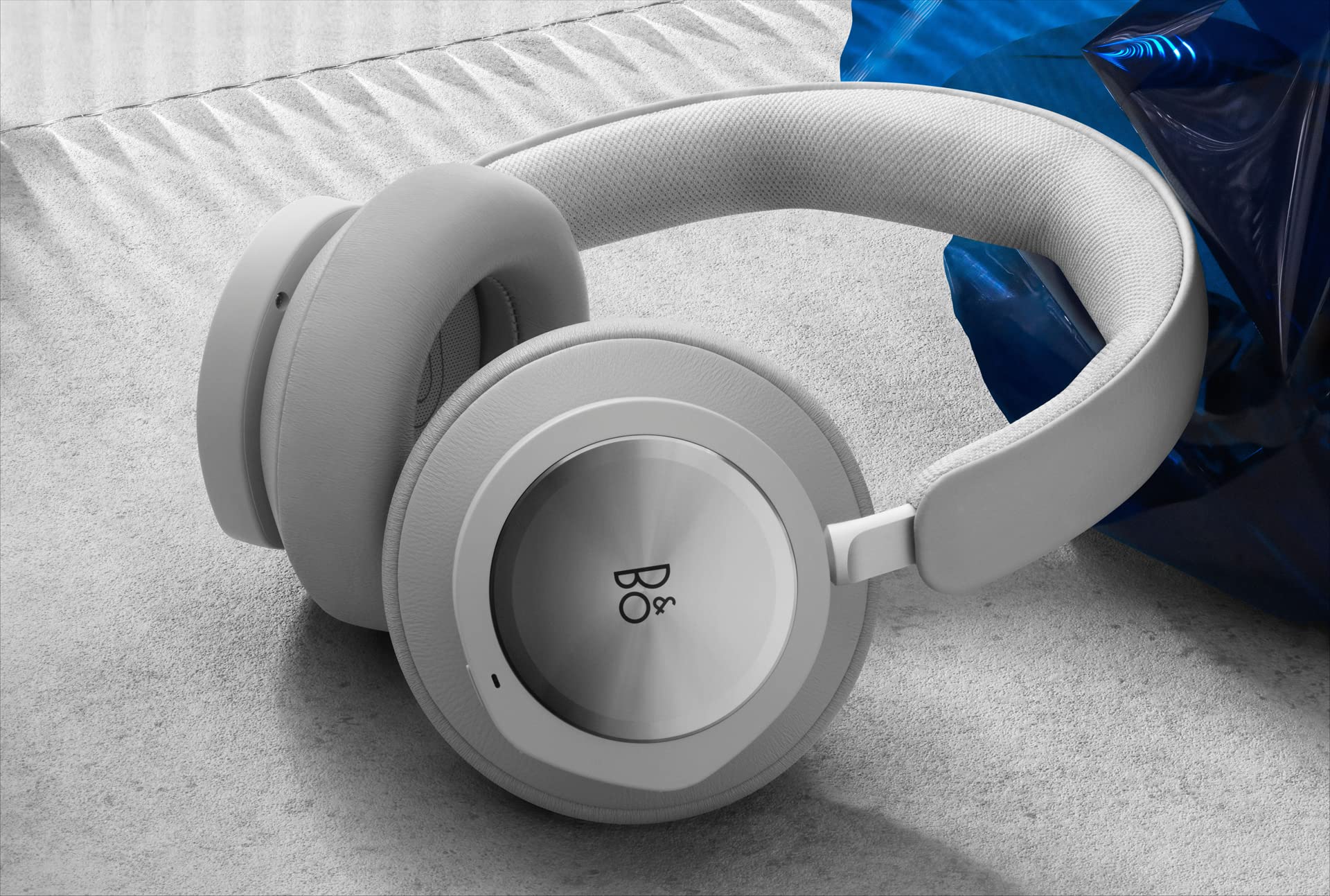 Bang & Olufsen Beoplay Portal Gaming Headset - Comfortable Wireless Noise Cancelling Gaming headphones for Xbox Series X|S, Xbox One
