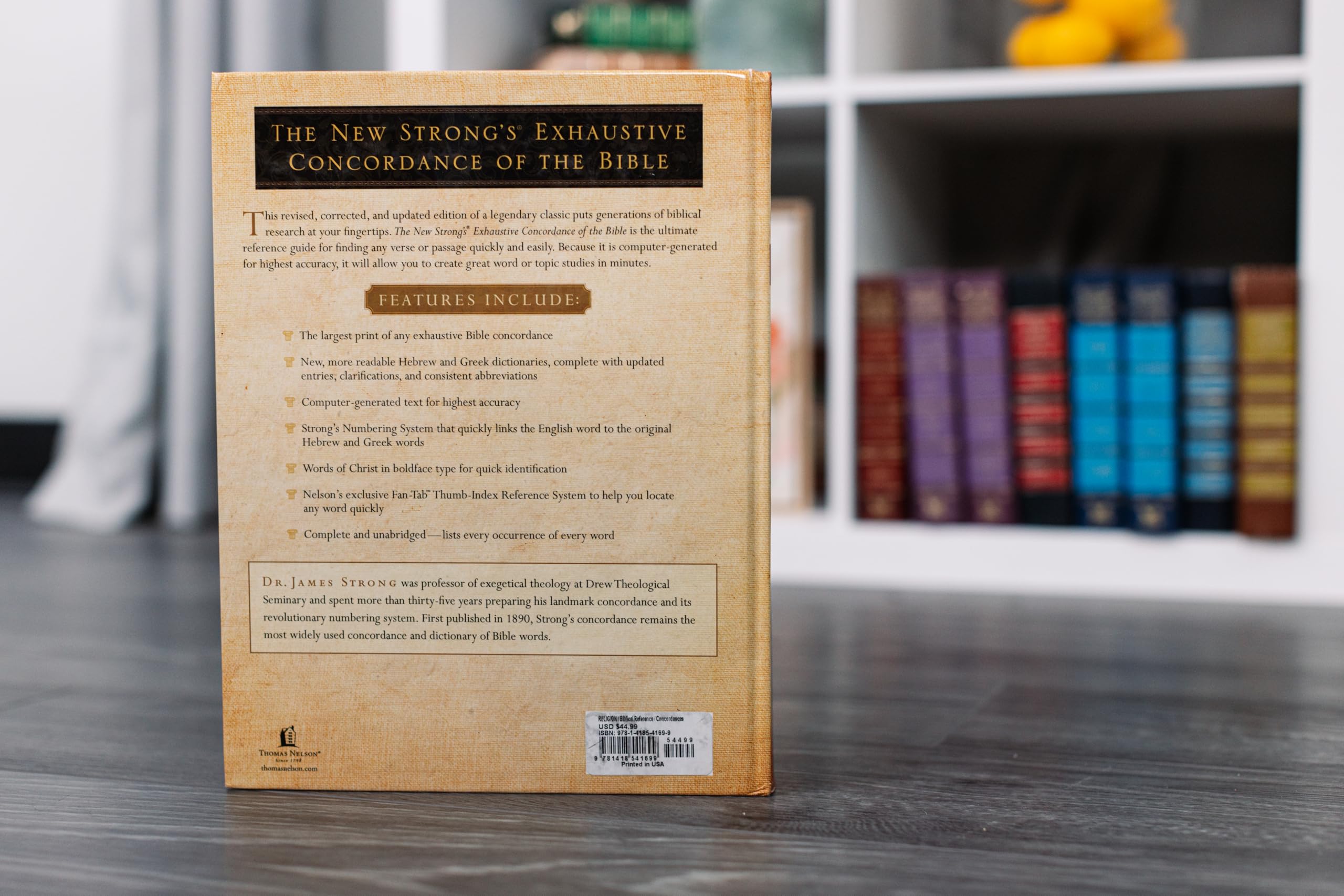 The New Strong's Exhaustive Concordance of the Bible: Every Word of the Bible Indexed, Large Print Edition The New Strong's Exhaustive Concordance of the Bible: Every Word of the Bible Indexed, Large Print Edition Hardcover