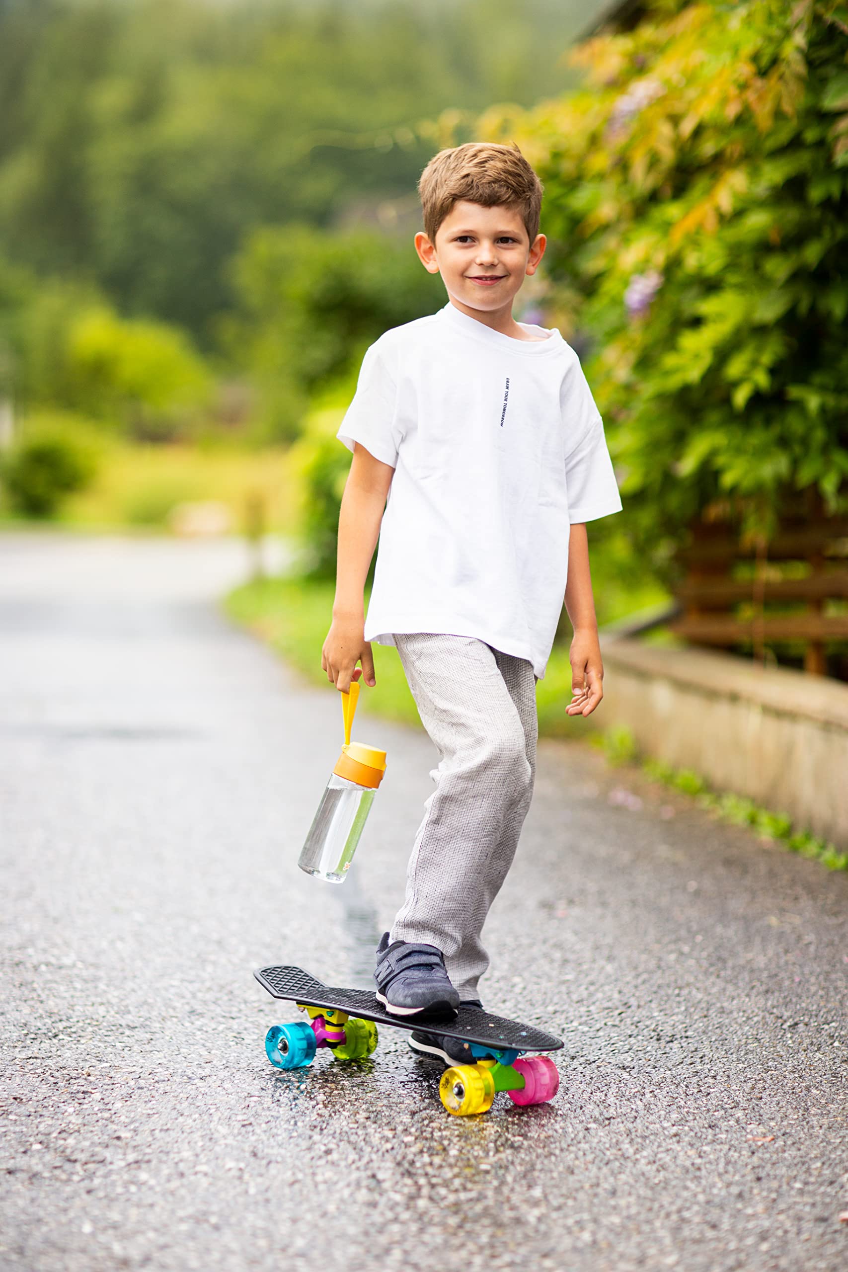 Jarlson® Trinkflasche Kinder Tritan Emi [MIT STROHHALM] - Auslaufsichere Wasserflasche - Kindertrinkflasche Schule & Kindergarten - Water Bottle Kids - BPA Freie Flasche - Kinderflasche (500ml Gelb) 4