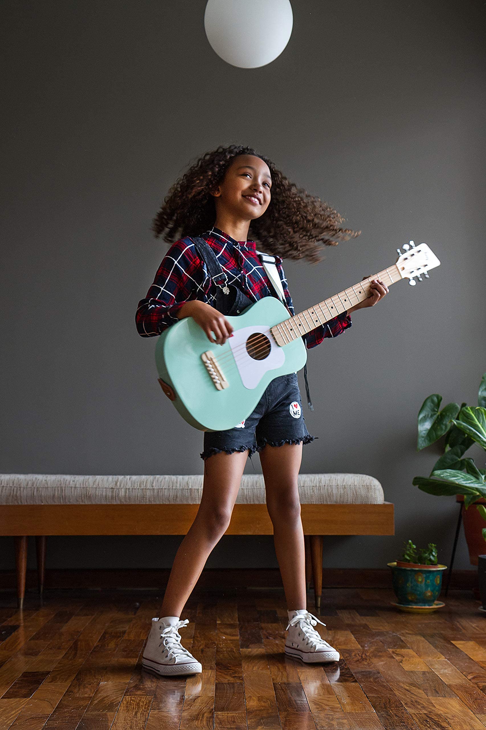 Loog Pro VI Acoustic kids real guitar for Beginners Compact size Ages 9+ Learning app and Lessons included