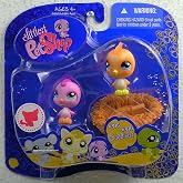 Hasbro Littlest Pet Shop Assortment 'A' Series 3 Collectible Figure Birds with Nest