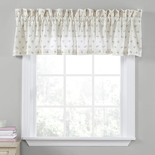 Amazon Com Laura Ashley Harper Pole Top Valance 86x15 Green