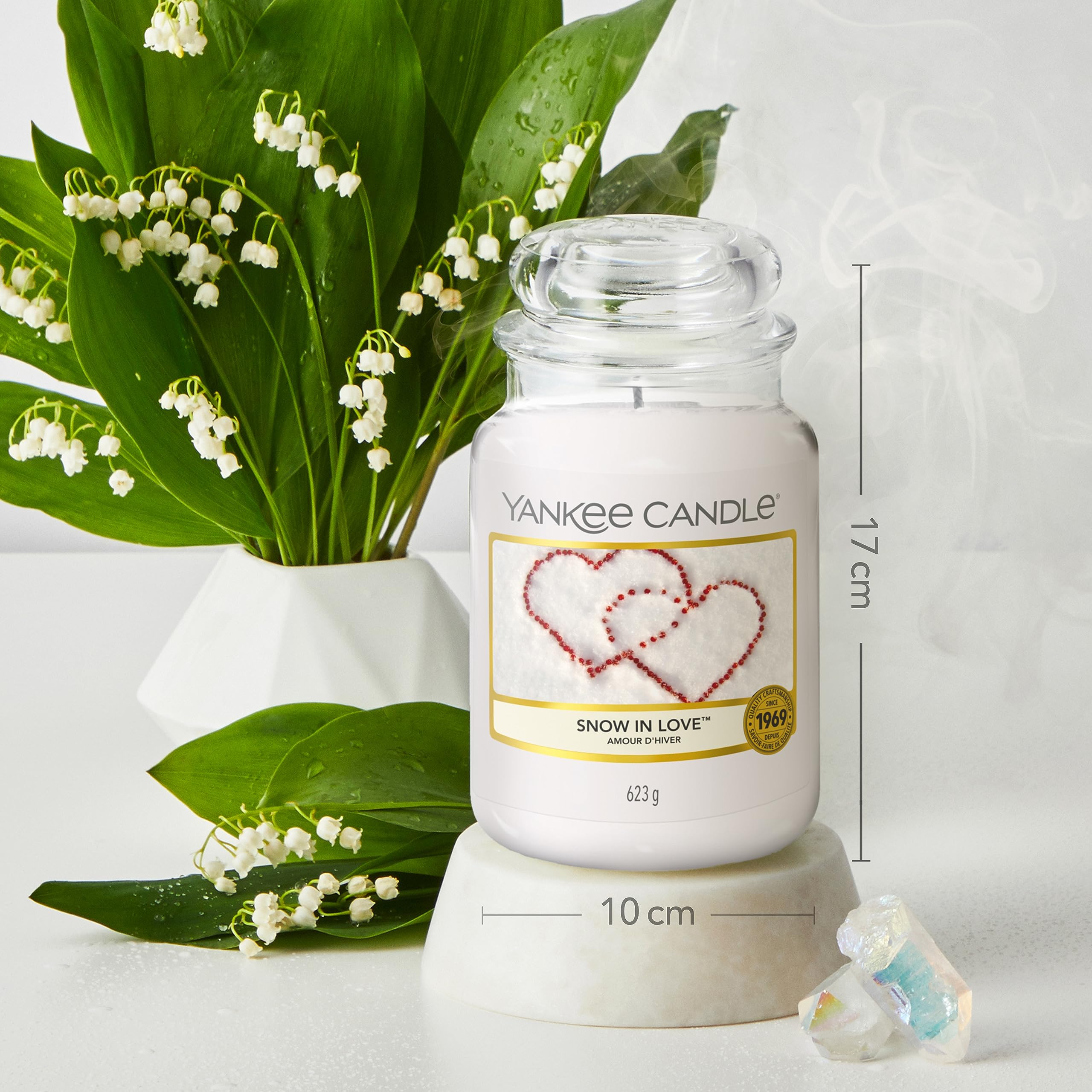 Yankee Candle Scented Candle | Snow In Love Large Jar Candle | Long Burning Candles: up to 150 Hours