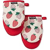 SUR LA TABLE Kitchen Essentials Quirky Strawberries Fruit Mini Oven Mitt 2-Pack Set, Heat Resistant, 100% Cotton, Flexible Non-Slip Silicone Grip, Pink/Green/Cream, 5.5