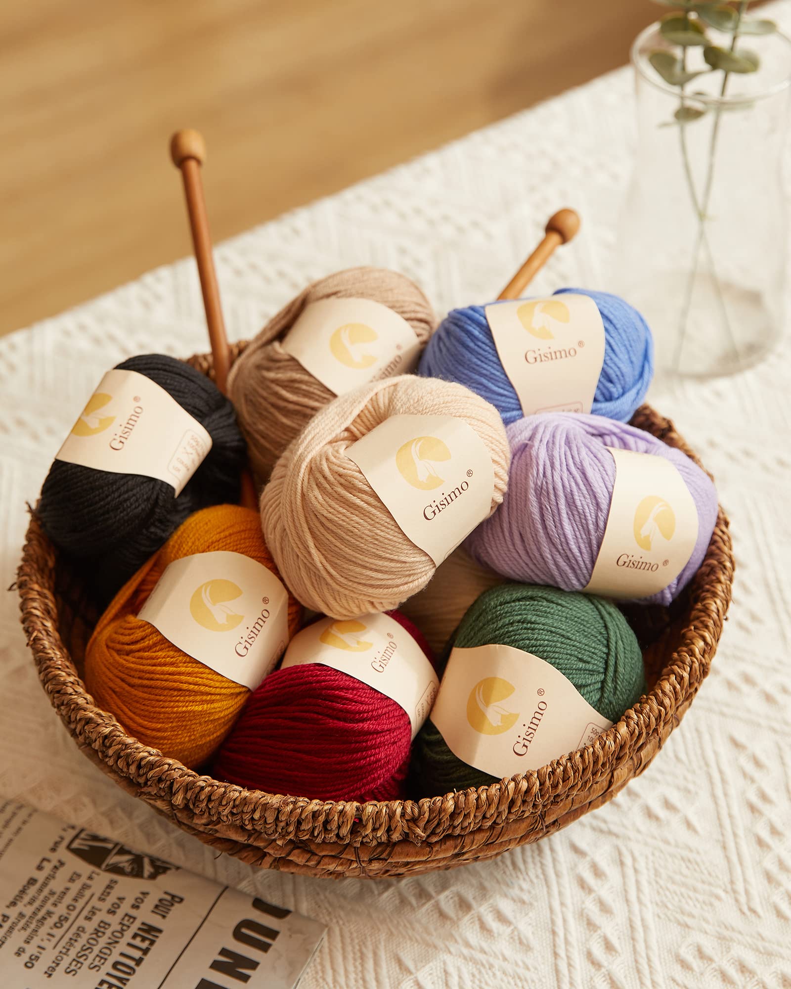 100% Merino Wool Yarn, 6-Ply Luxurious and Soft Yarn for Hand Knitting & Crocheting, 1.76 OZ/50g, 127 yds/116 Meters (Black, 1 Ball)