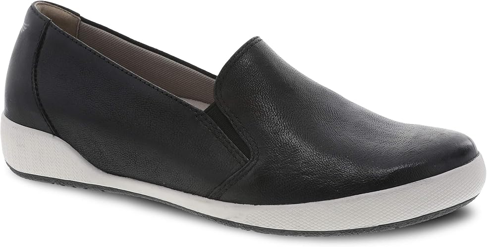 black and white shoes vans