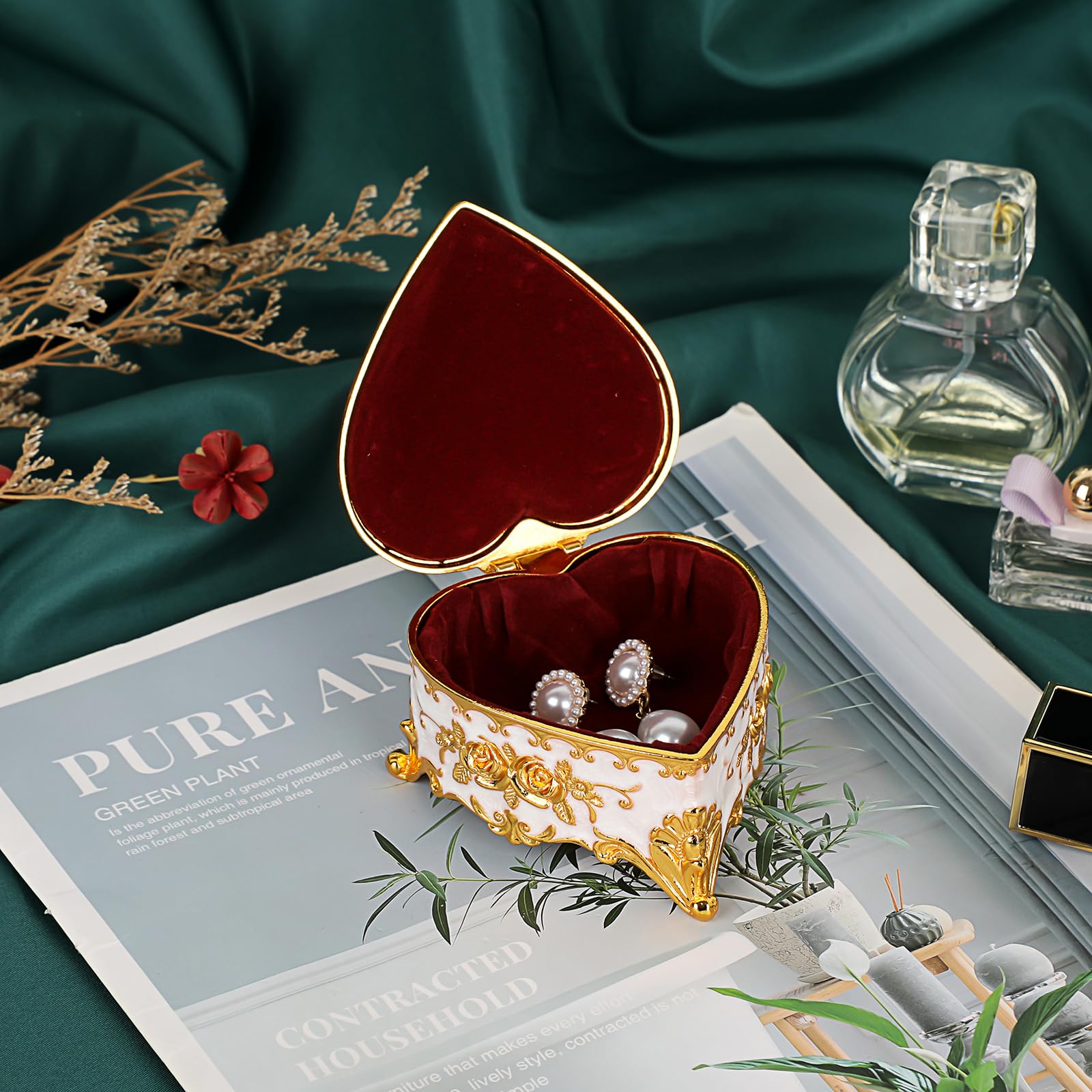 Hipiwe Vintage Metal Jewelry Box - Heart Shape Trinket Organizer Ring Box Case with Rose Pattern Jewelry Storage Box for Ring Earrings Necklace, Gift for Women