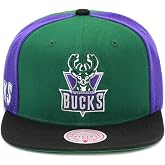 Mitchell &amp; Ness NBA On the Block Bucks Snapback