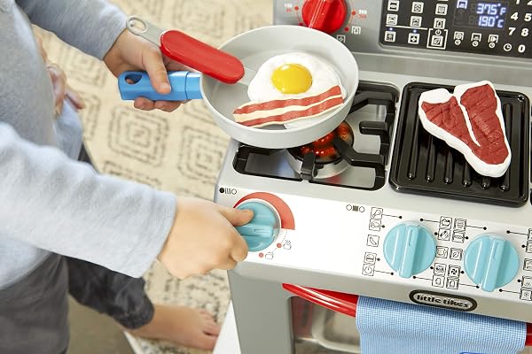 LITTLE TIKES FIRST OVEN REALISTIC PRETEND PLAY APPLIANCE FOR KIDS, PLAY KITCHEN WITH 11 ACCESSORIES AND REALISTIC COOKING SOUNDS, UNIQUE TOY MULTI-COLOR, AGES 2+