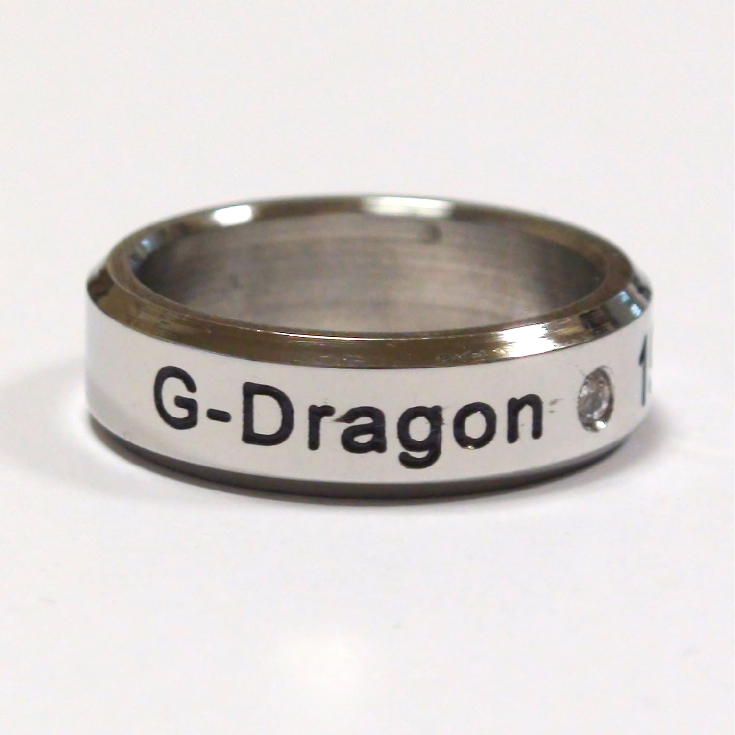 Amazon Co Jp Alleygem K Pop Bigbang ビックバン 指輪 刻印 名前 誕生日 G Dragon ジードラゴン Gd ジヨン Ring リング 収納巾着付 ホビー 通販