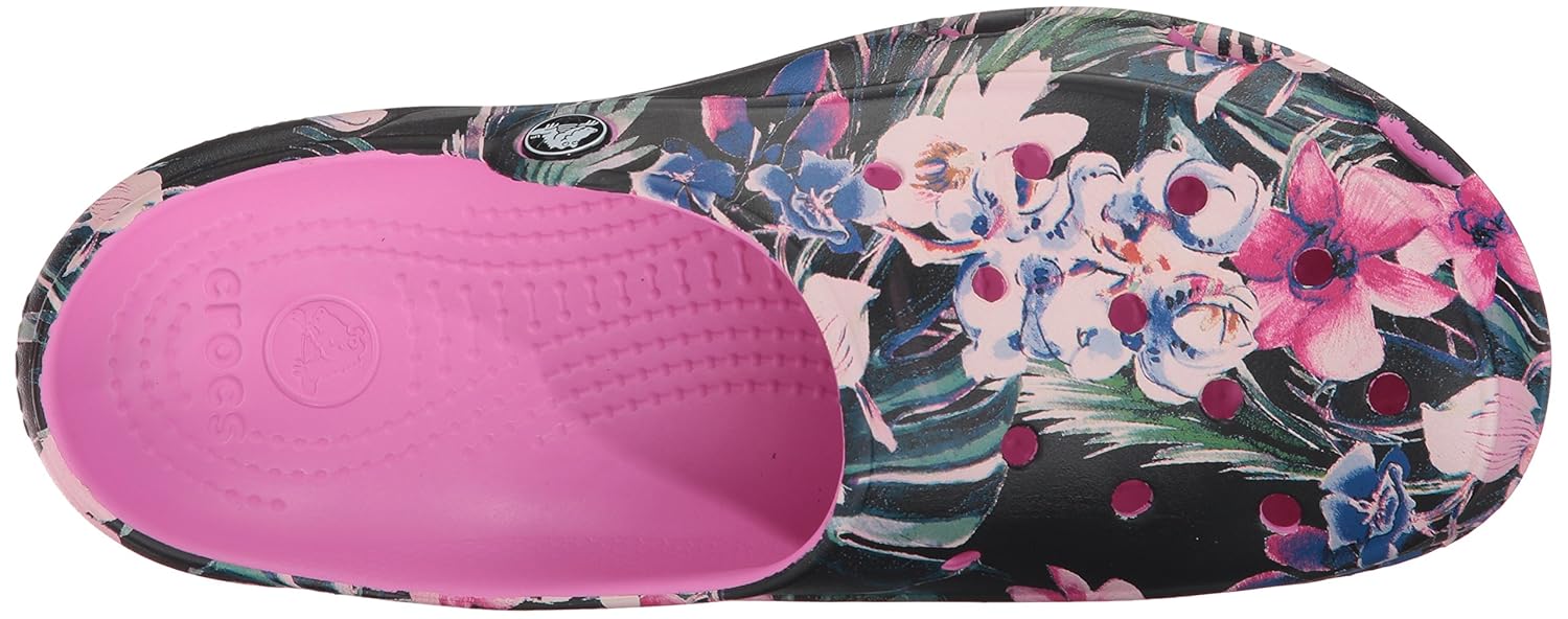 crocs freesail graphic women clog in pink