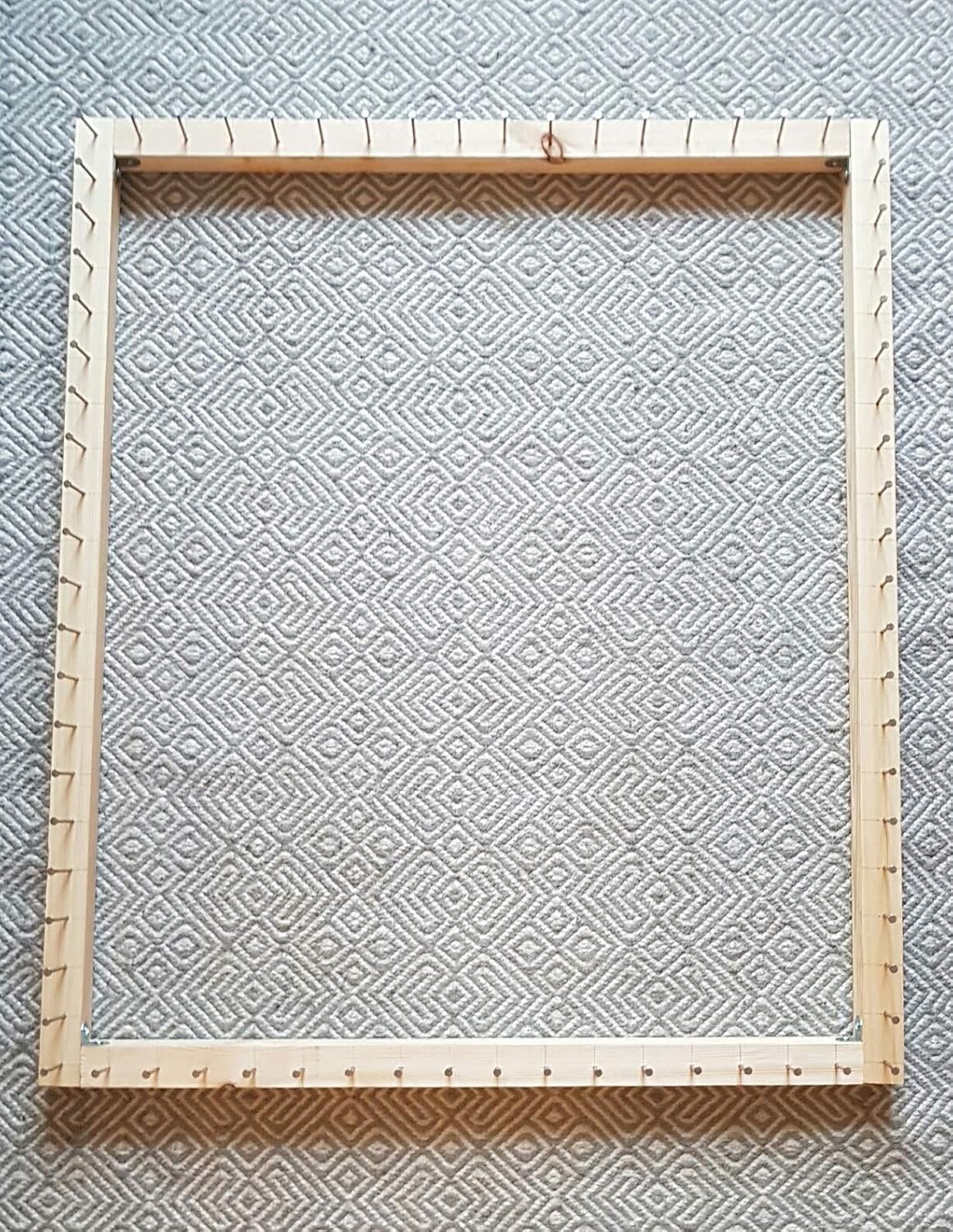 Frame Loom for POM POM Blankets with 1.5" pompoms Including