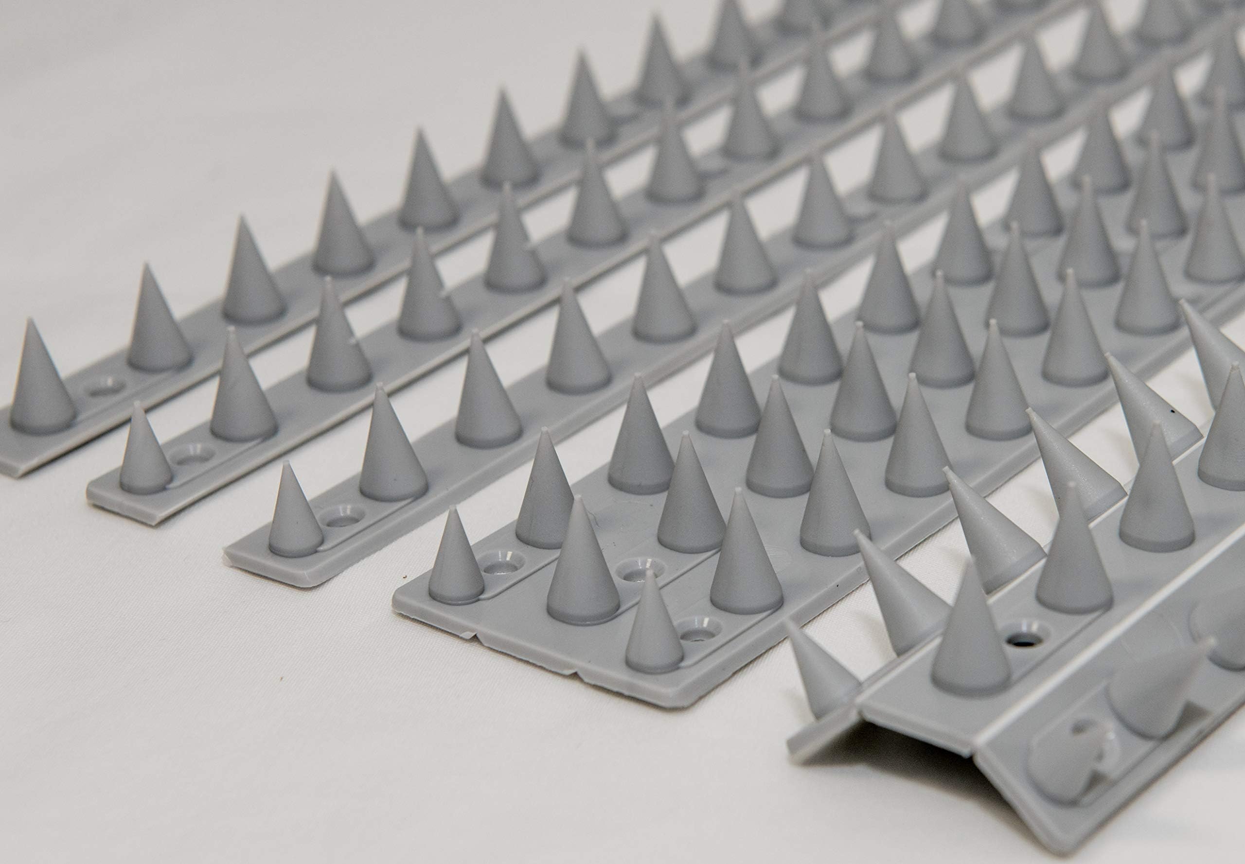the CactusFence Wall Spikes: Pack of 20 (9.0M to 27M) โ LIGHT GREY