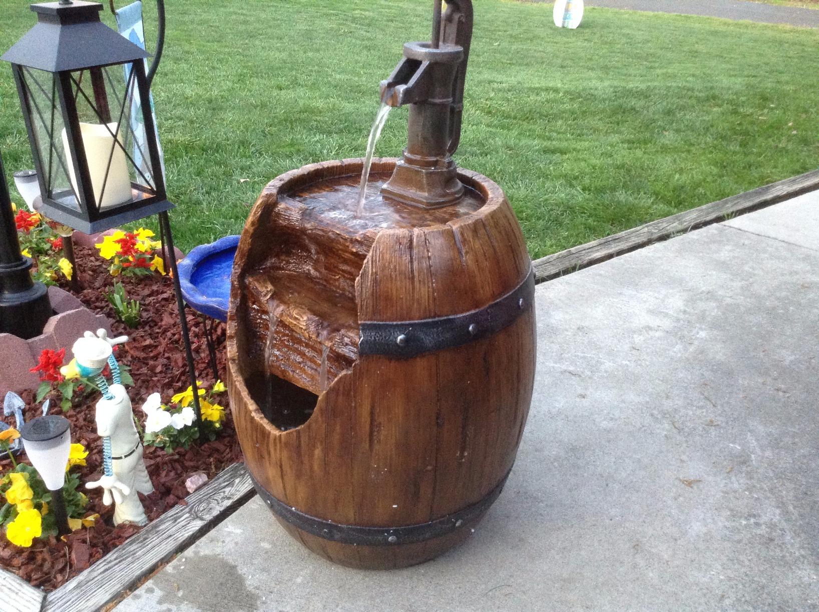 21/mo Finance Peaktop Vintage Barrel Waterfall Fountain with Pump