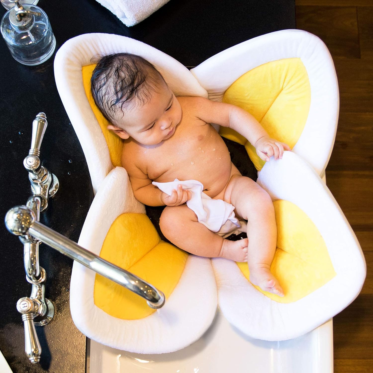 Blooming Bath Lotus - Baby Bath (Yellow) : Baby