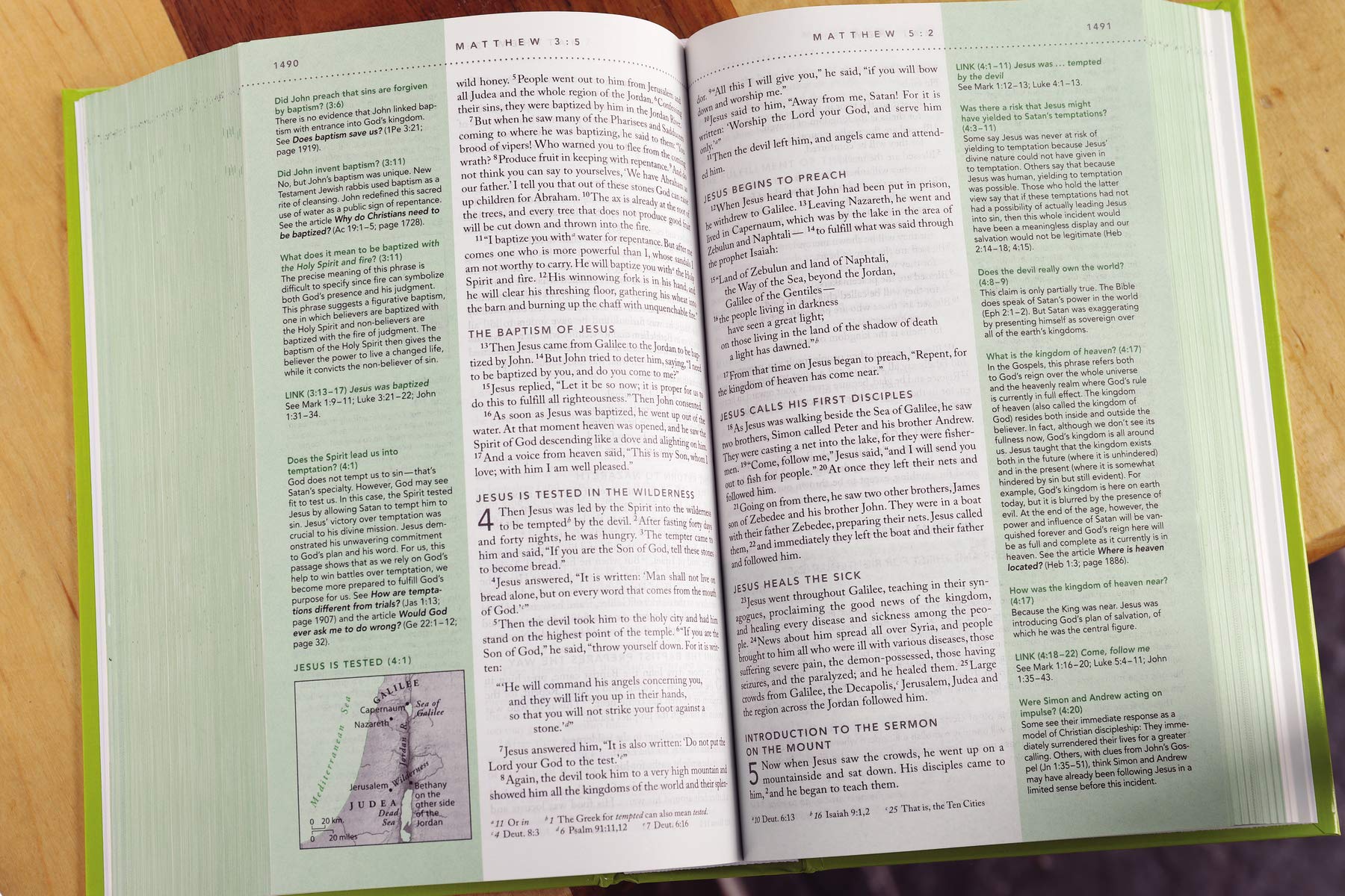 NIV, Quest Study Bible for Teens, Hardcover: The Question and Answer Bible
