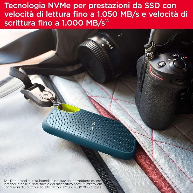 1TB Extreme SSD portatile, USB-C, Unità a stato solido NVMe esterna, fino a 1050 MB/s, Indice di protezione IP65 per la resistenza ad acqua e polvere - Monterey