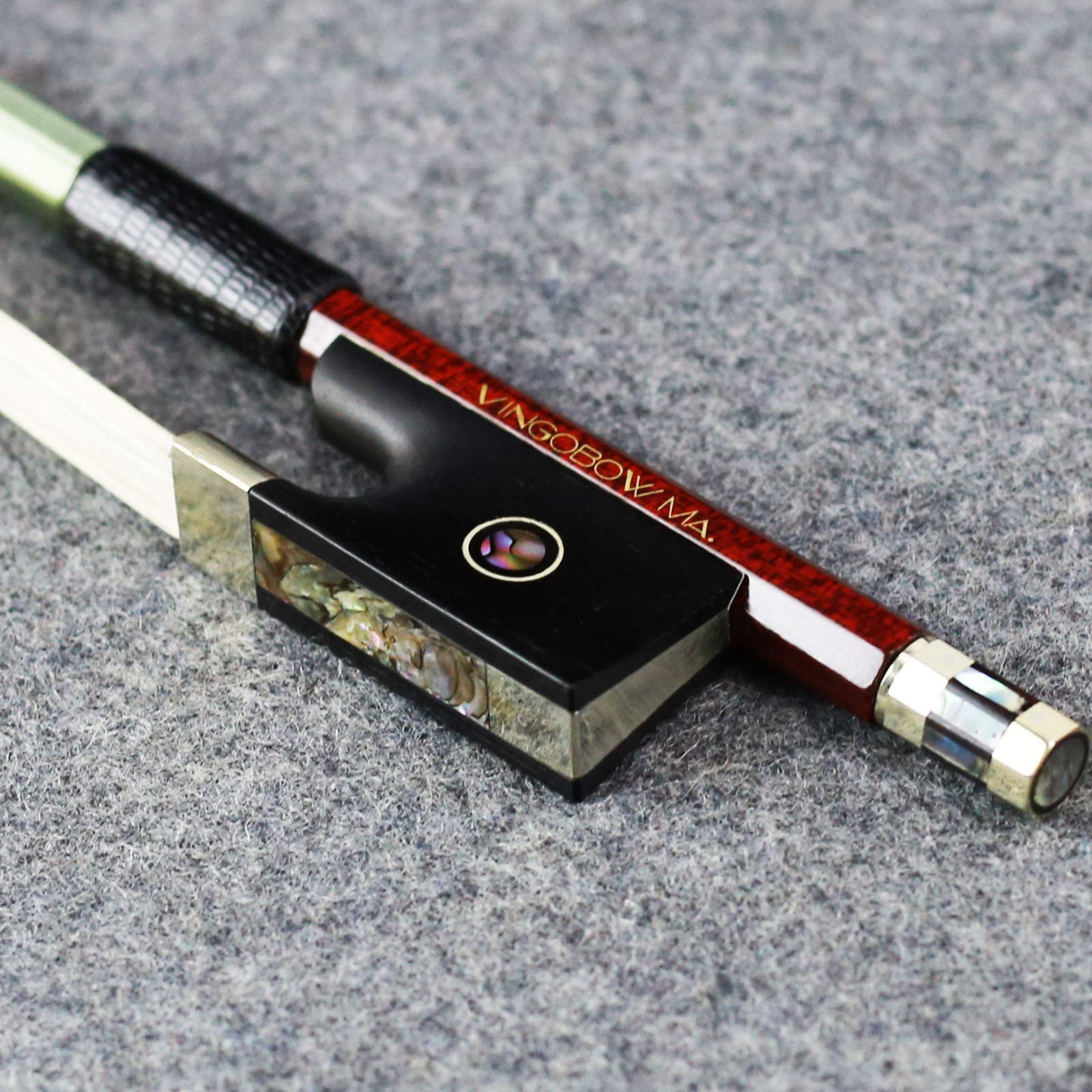 4/4 Hybrid carbon fiber violin bow Carbon fiber core with Pernambuco skin Fast response - 120V
