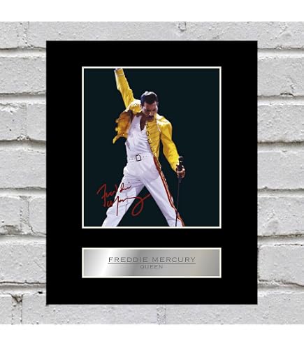 Freddie Mercury 1986 Queen Legendery Singer Star Poster Standard