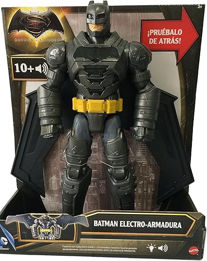 juguete de batman con armadura