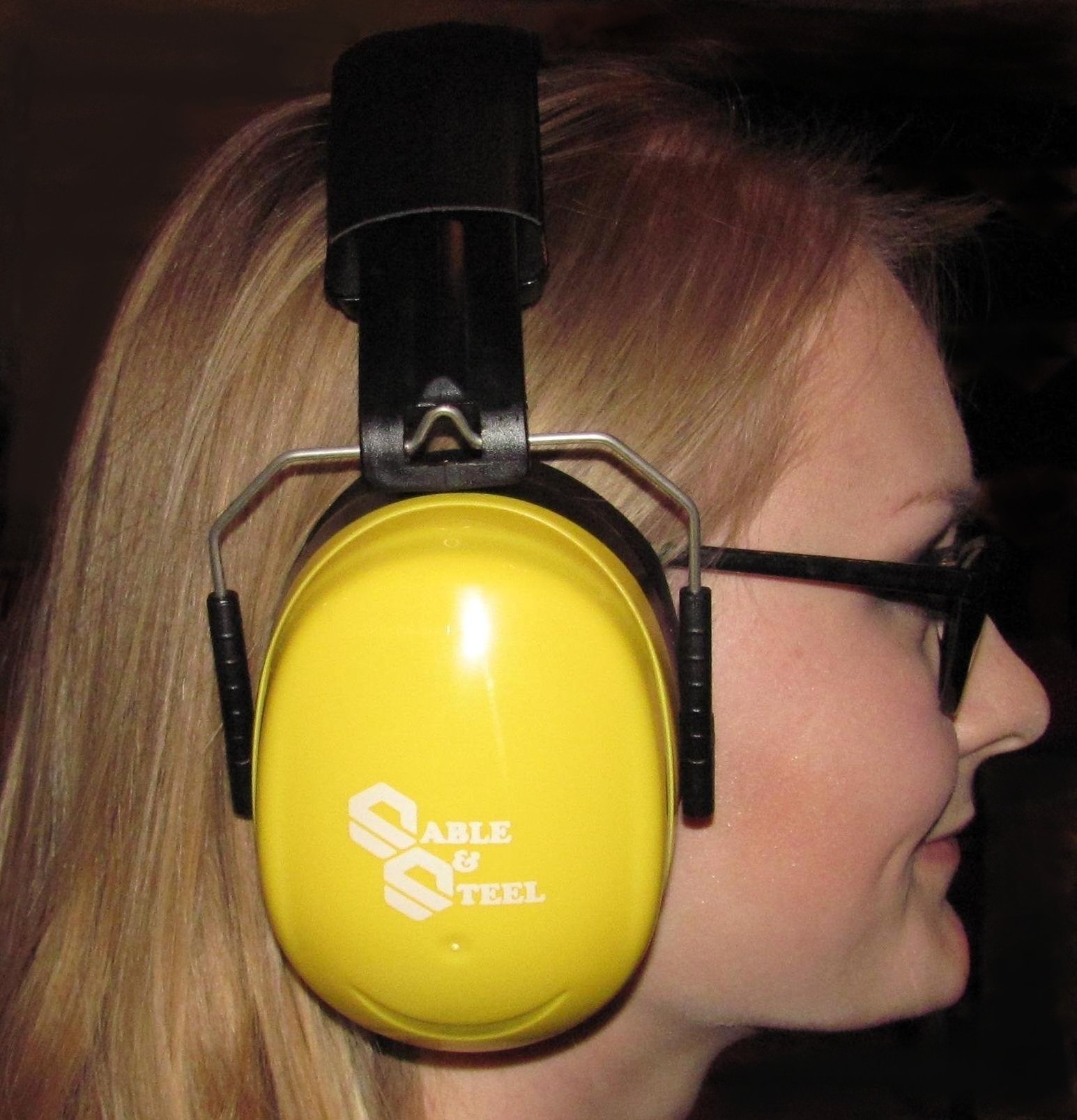 Sable & Steel Highest NRR 35db Safety Ear Muffs Auto Adjustable