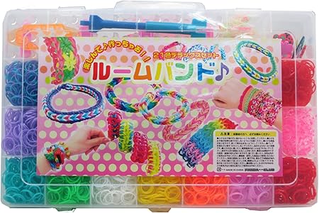 Amazon ルームバンド 楽しんでつくっちゃお 21色dxセット 40個 フック 小型 大型編み台 ｙ字編み棒 カラフルs字クリップ8袋 チャーム10個 全てセットの豪華デラックスセット 日本語訳オリジナル簡易作り方説明書付き Loom Bands ファンルーム レインボー