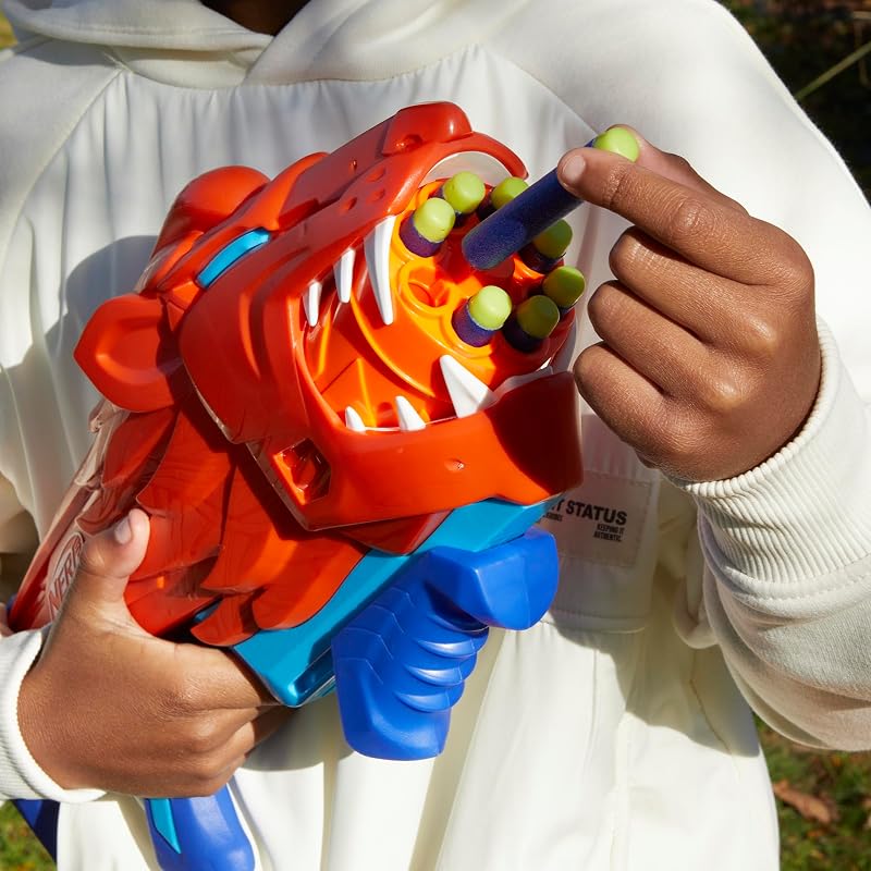Junior Wild Lionfury, Easy Play Dart-Blaster, 16 Nerf Elite Darts als Munition, Nerf Blaster Löwen-Spielzeug, Outdoor Spielzeug für Jungen ab 6 Jahren