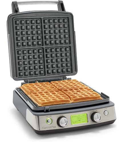 ワッフルメーカー　VillaWare UNO Belgian Waffler Amazon.com: VillaWare UNO 4 Square Belgian Waffle Maker: Belgian