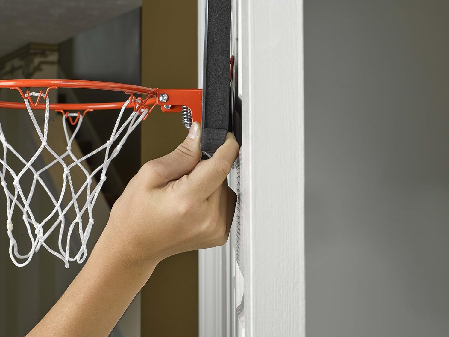 Silverback 23" LED Light-Up Over the Door Mini Basketball Hoop Includes Mini Basketball and Air Pump, Black : Kitchen & Dining