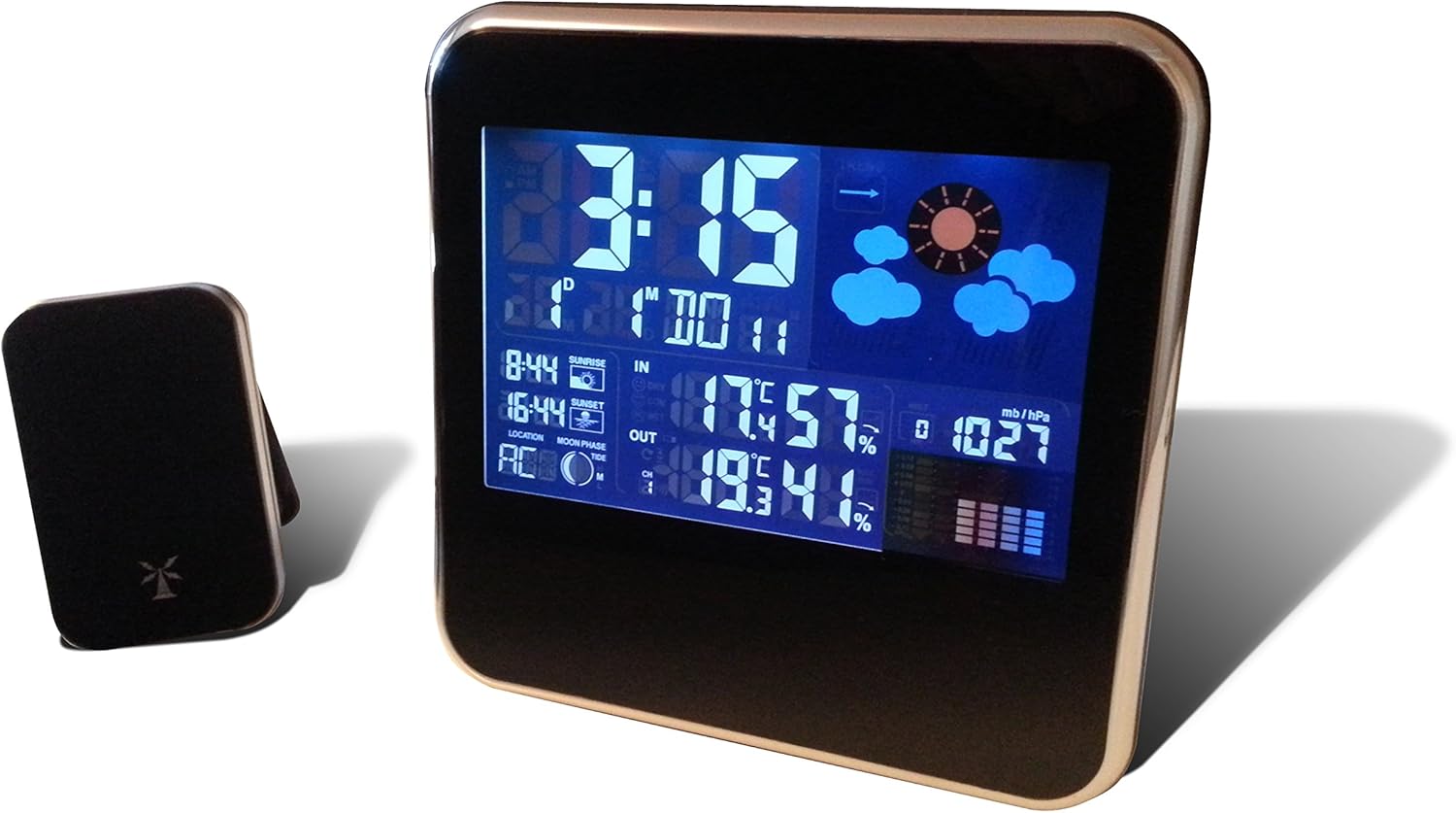 Weather Station With Outdoor Sensor / Transmitter Wireless Weather Station Gadget by Think