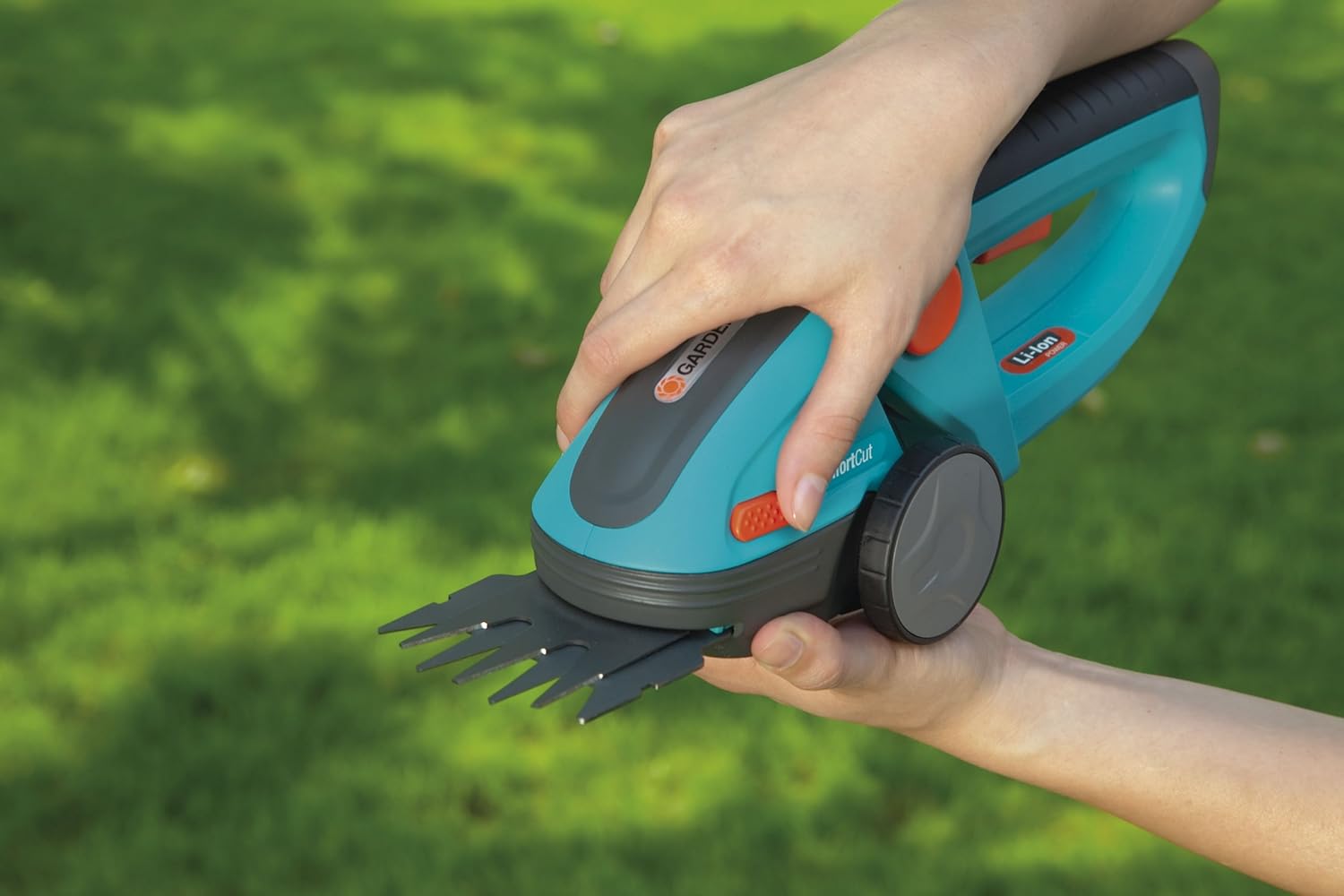 Gardena 2340U 3Inch Grass and Boxwood Blade for ClassicCut and ComfortCut Shears Patio, Lawn