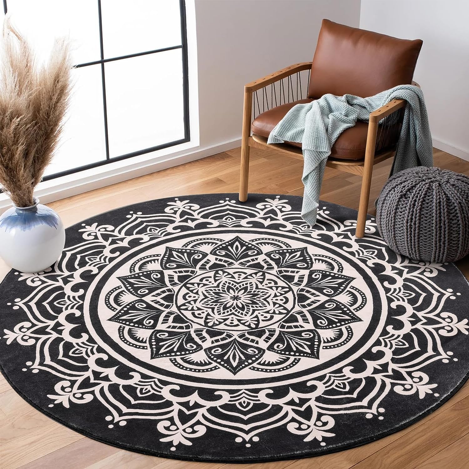 Carvapet Round Area Rug 120cm/4ft Soft Fluffy Circle Carpet Rug Short Pile Non Slip Washable Bohemian Mandala Floor Round Rugs for Living Room Bedroom(Black)