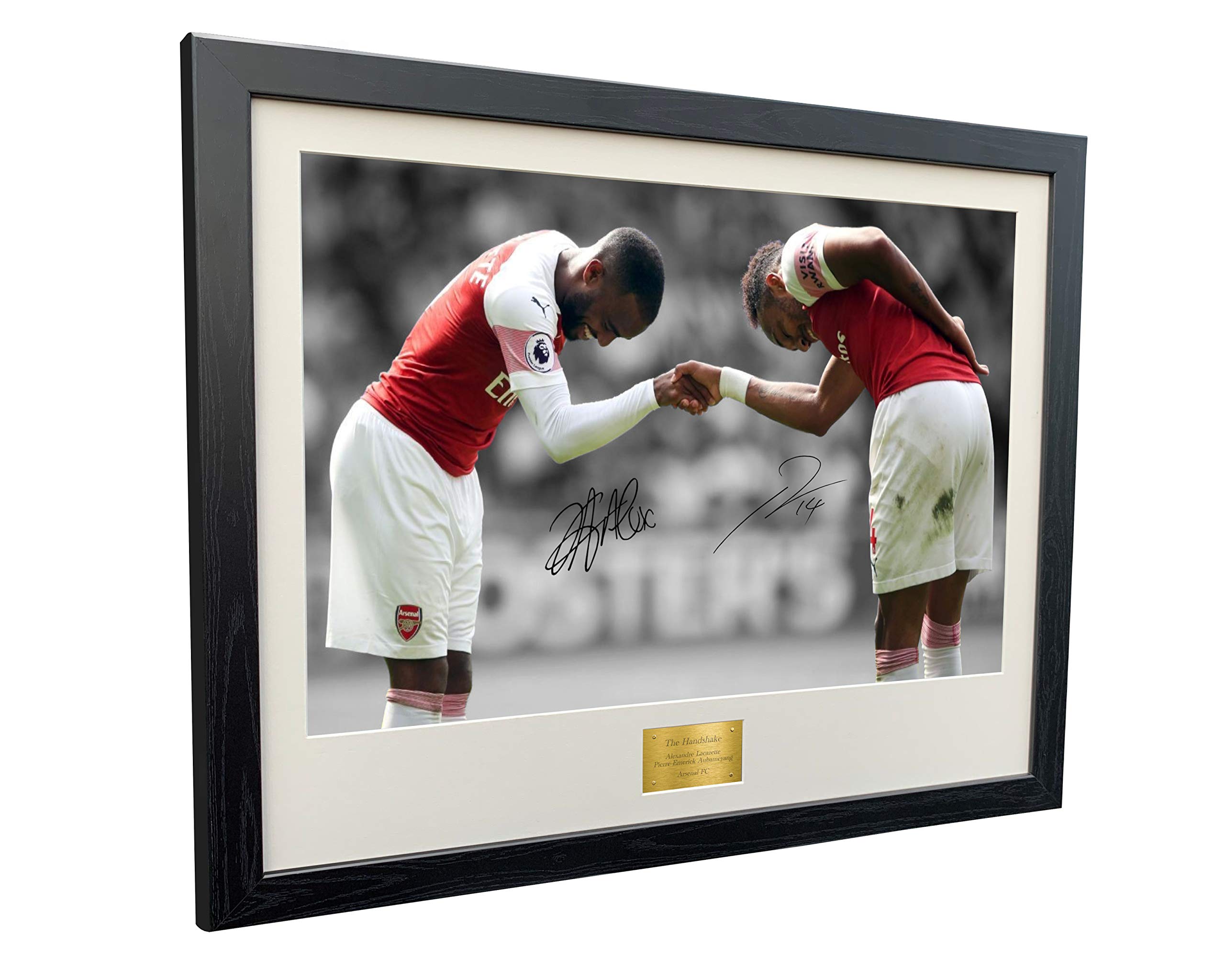 SUPER A2 SIZE Signed"THE HANDSHAKE" Alexandre Lacazette Pierre-Emerick Aubameyang Arsenal FC Autographed Photo Photograph Picture Frame Football Soccer Poster Gift