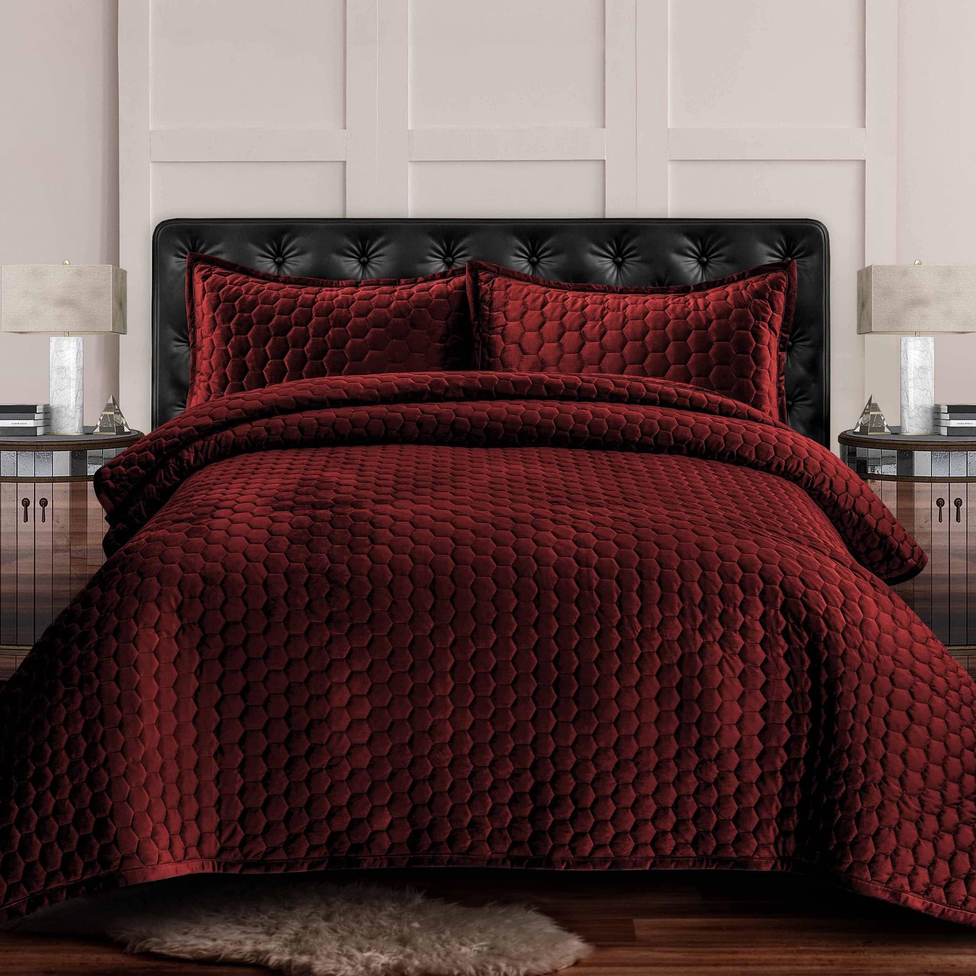 Tribeca Living Lugano Oversized Velvet Quilt Set - All Season, Extra Large, 3 Piece Queen Size Comforter Set with 2 Pillow Shams in Burgundy Honeycomb Pattern 260GSM Image