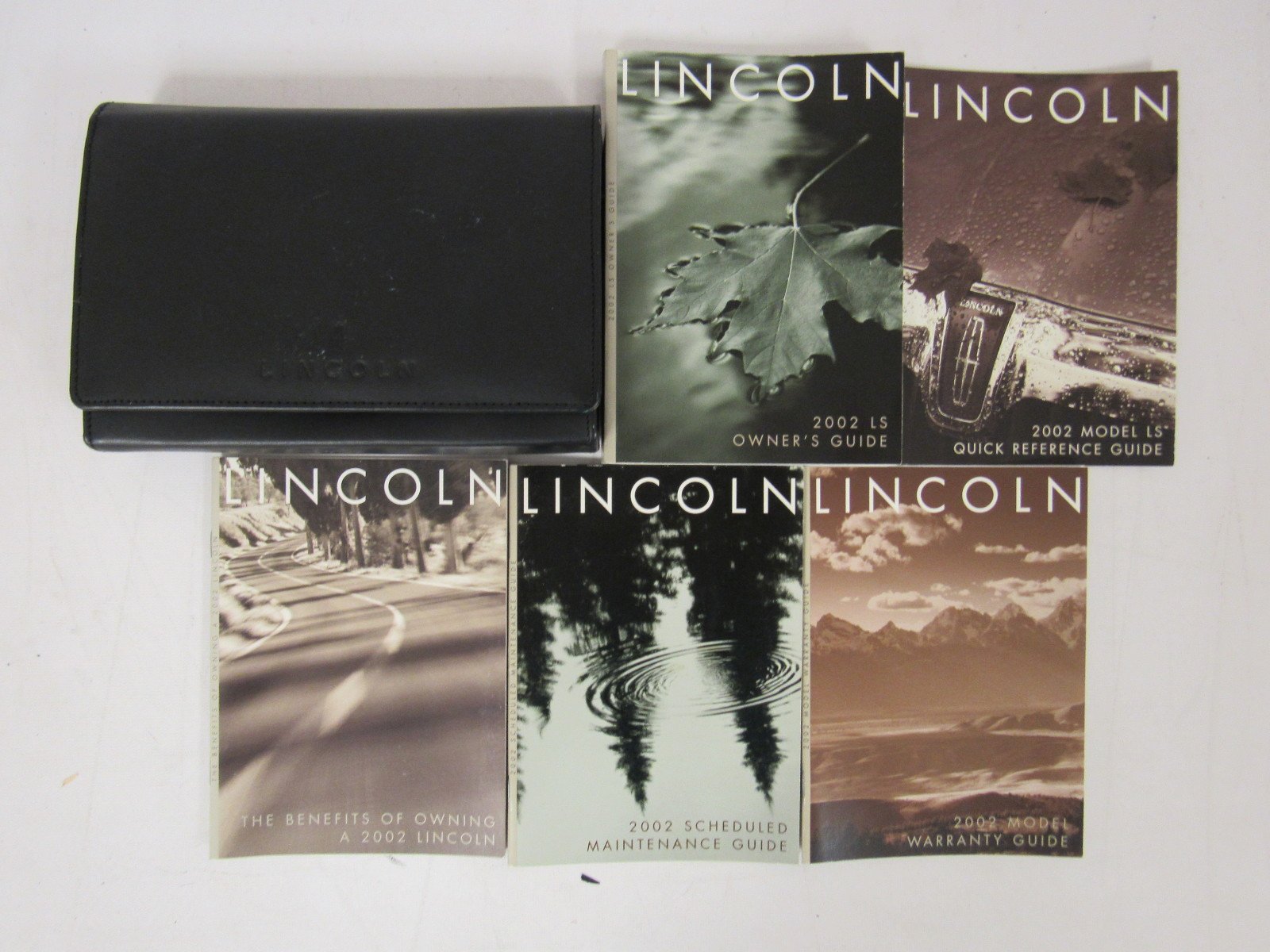 2002 Lincoln LS Owners Manual Paperback – 2002