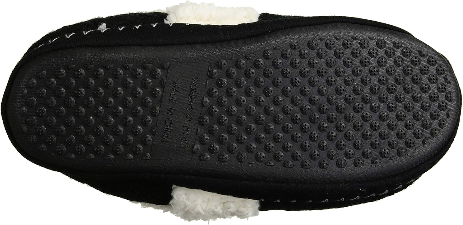 FOCO Womens NFL Team Logo Moccasin Slippers : Clothing