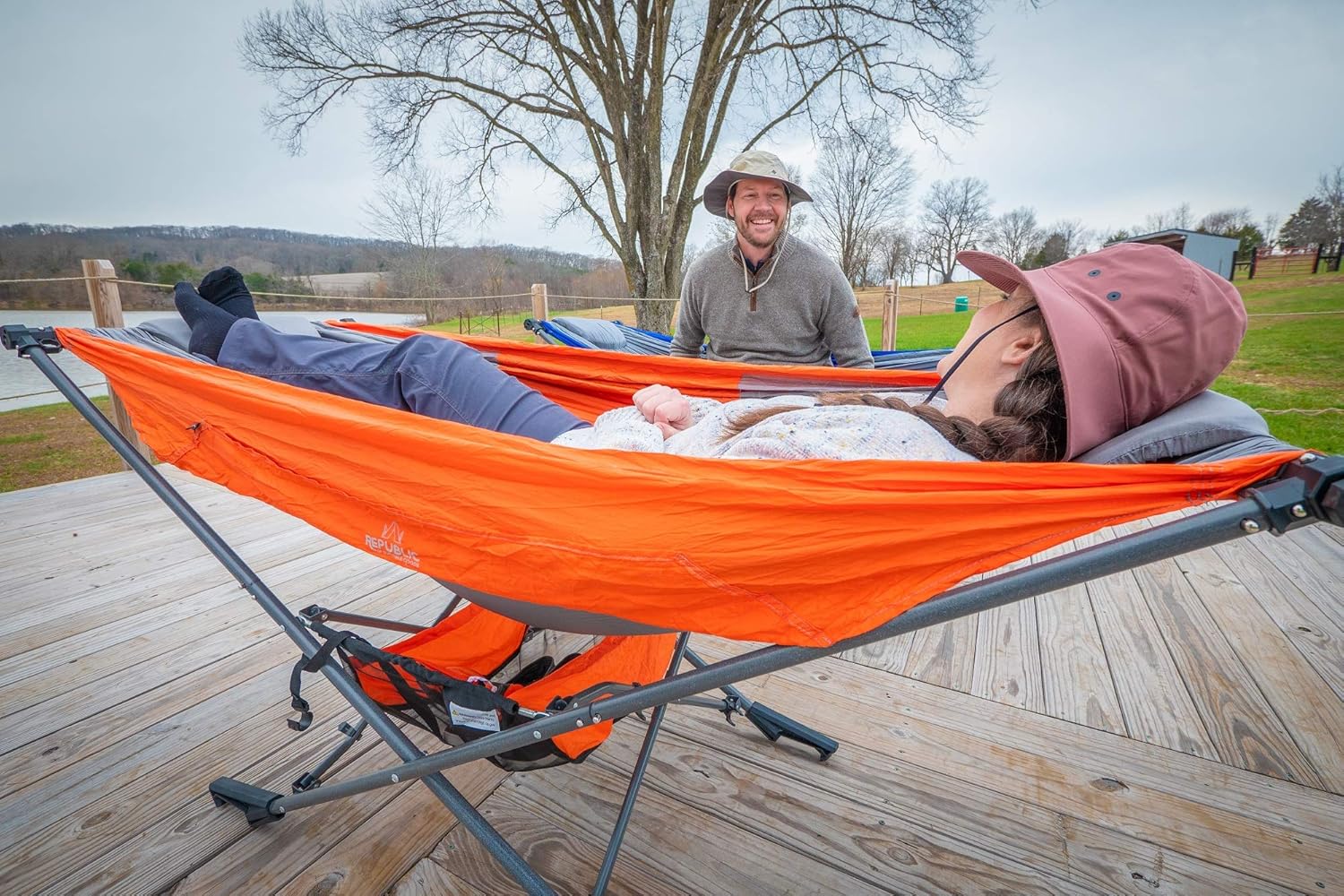 Mock ONE - Indoor Hammock Stand Portable Folding Cot, All-Inclusive Design for Indoor, Patio, Garden, Home Recreation Activities, and Festivals, Orange: Sports & Outdoors