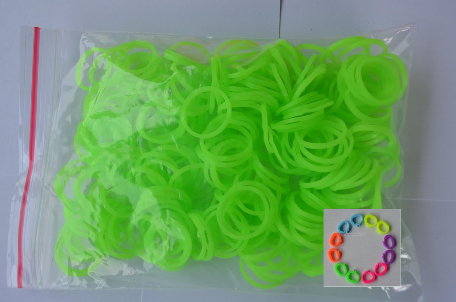 Silicon Rubber Bands Glow in the Dark with Colored Qclips