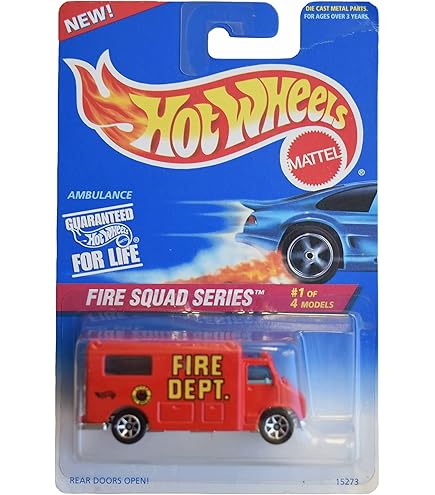 Amazon.com: Hot Wheels 2022 - HW Rapid Response - Red Ambulance 5