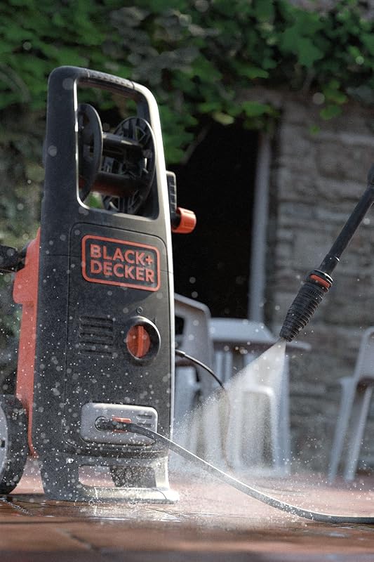 Lavadora de alta pressão black+decker com limpador de pátio e escova fixa bxpw2200pe, deluxe (2200 w, 150 bar, 440 l/h)
