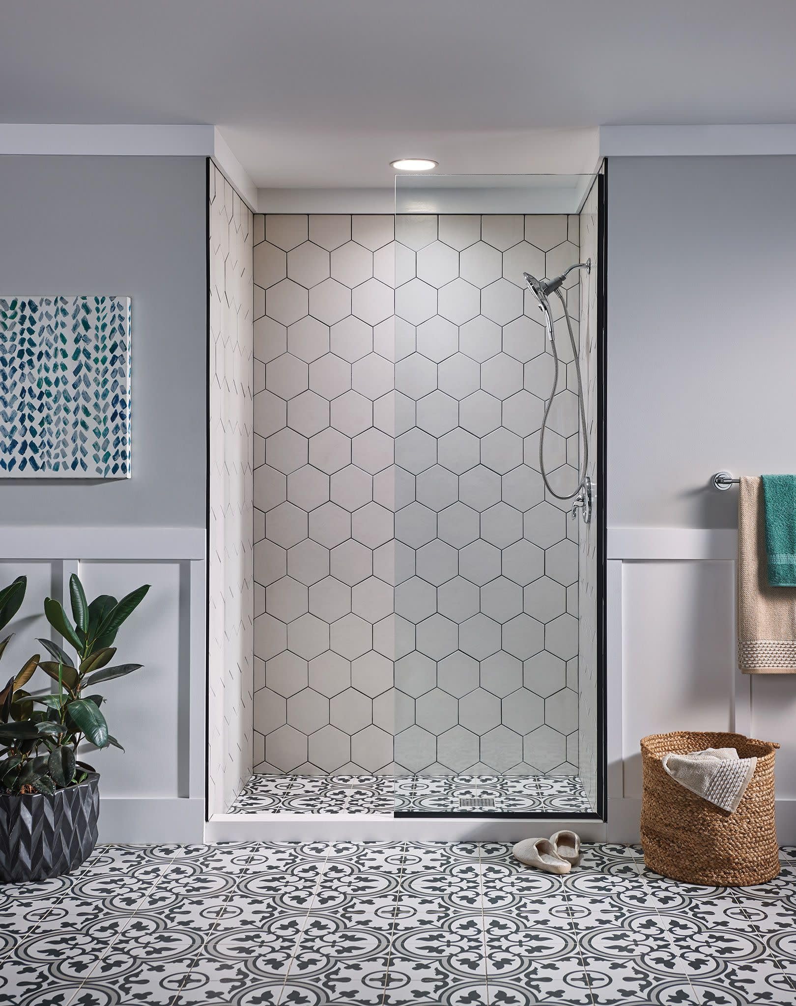 Moen Engage Chrome Magnetix Six-Function 5.5-Inch Wide Handheld Shower Head with Hose and Magnetic Docking System, 26112