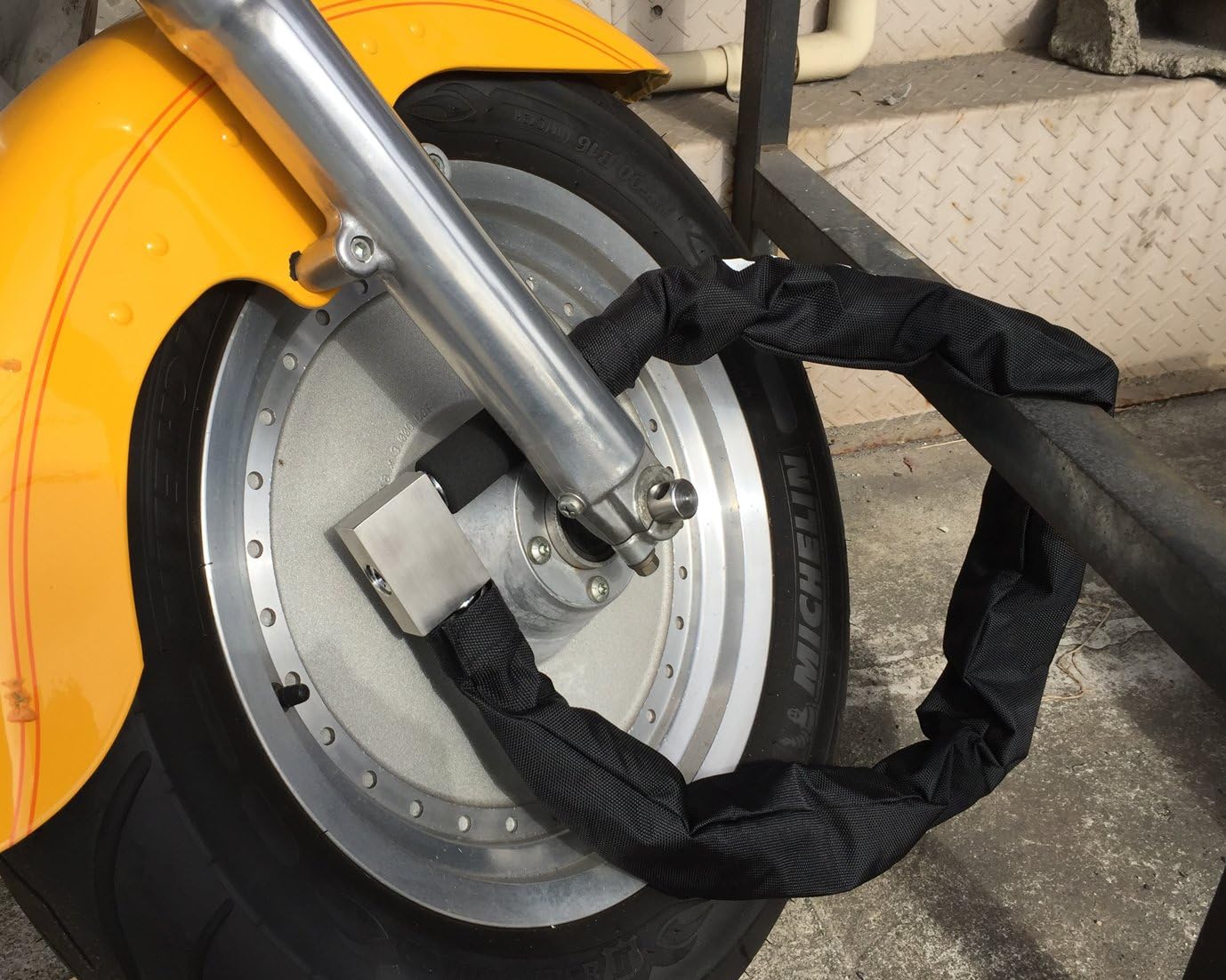 Amazon キタコ Kitaco ウルトラロボットアームロック Tdz 03 0 車 バイク 車 バイク