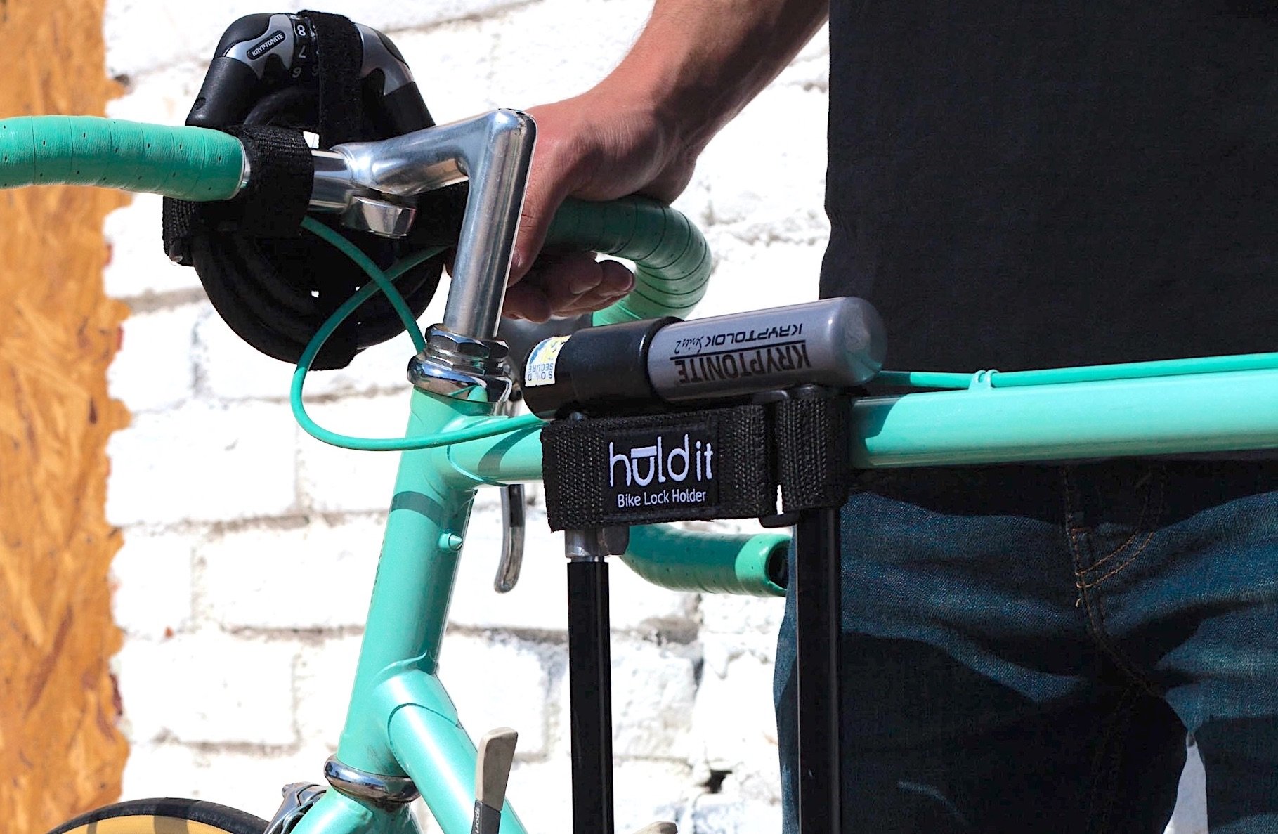 bike d lock holder