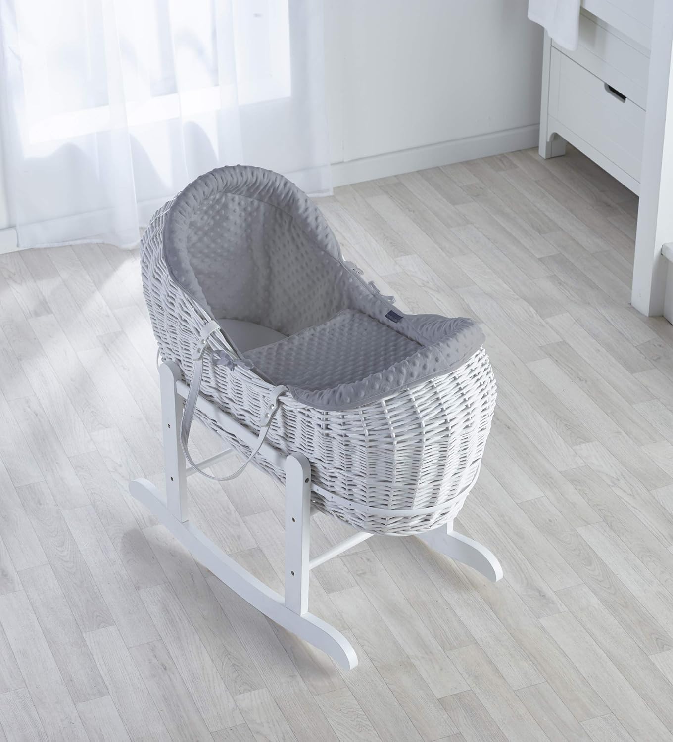 moses basket pod and stand