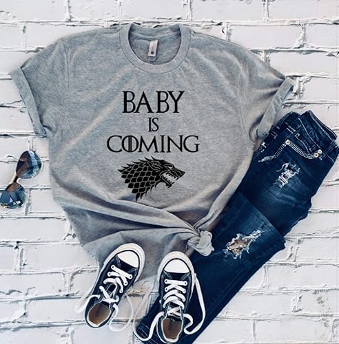 Amazon Com Baby Is Coming Game Of Thrones Inspired Mom To Be T Shirt Pregnancy Announcement T Shirt Handmade
