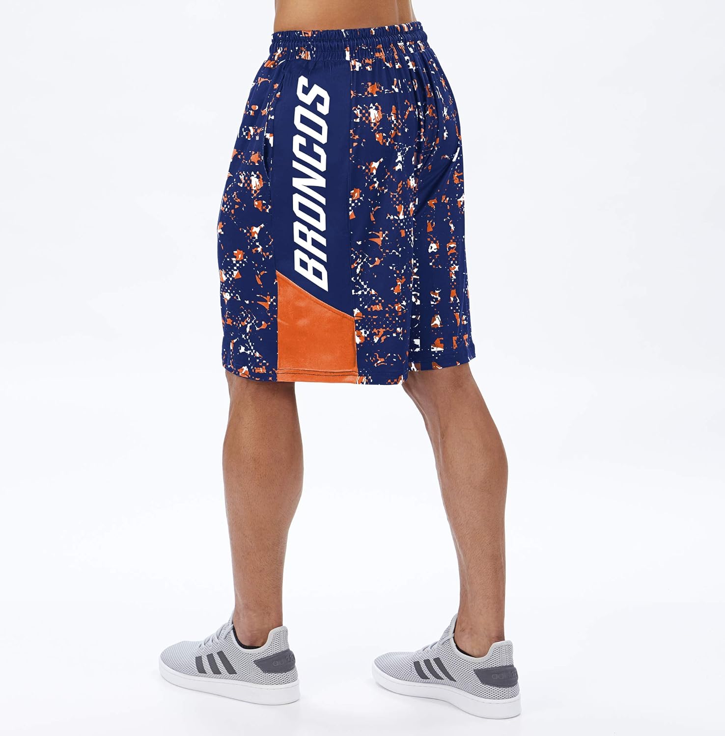 Zubaz Officially Licensed NFL Men's Color Grid Shorts