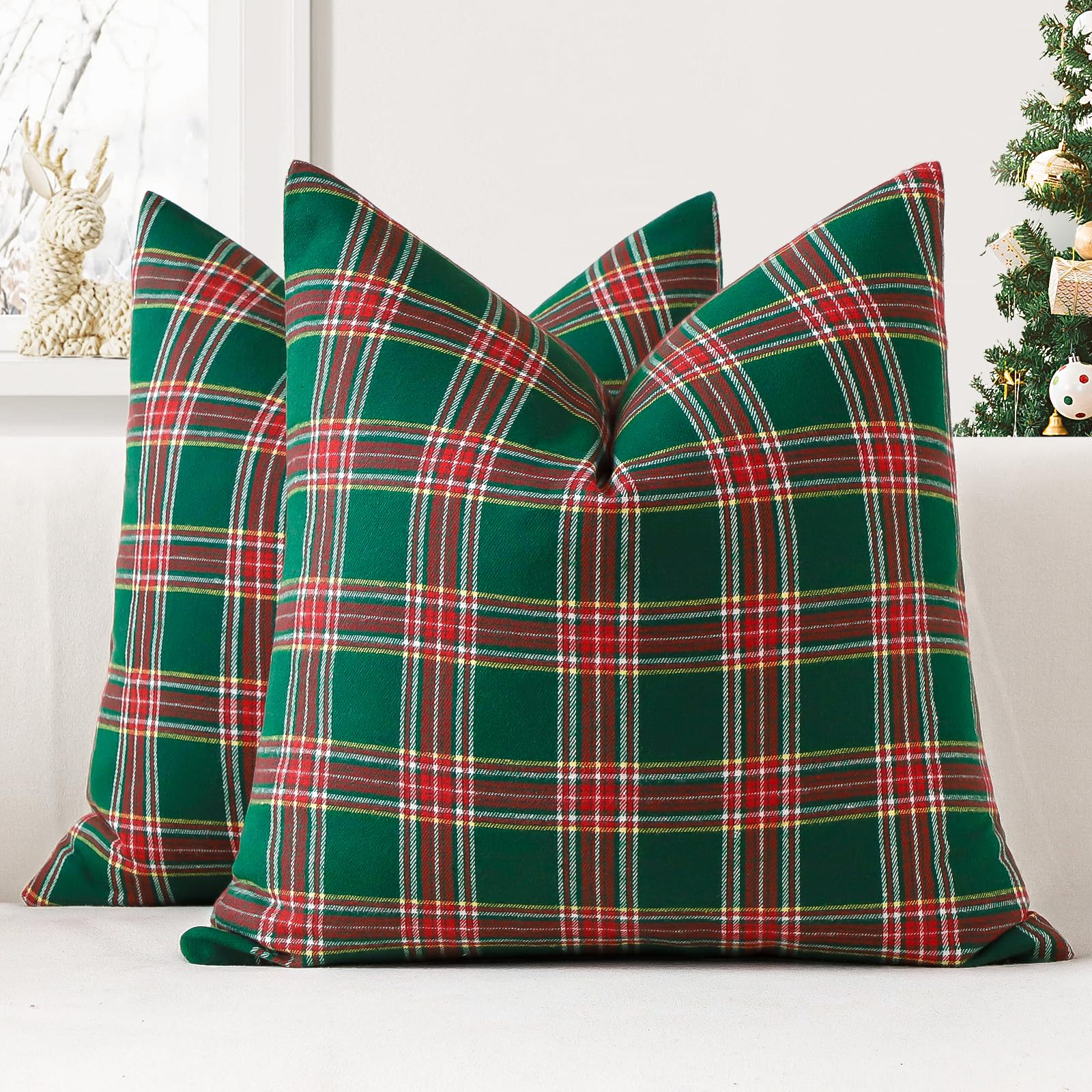 JOTOM Set of 2 Classic Plaids Cushion Covers 50x50 cm Christmas Scottish Tartan Plaid Soft Solid Decorative Throw Pillow Covers Home Decor Outdoor Cushion Case for Sofa Bedroom (Green Red)