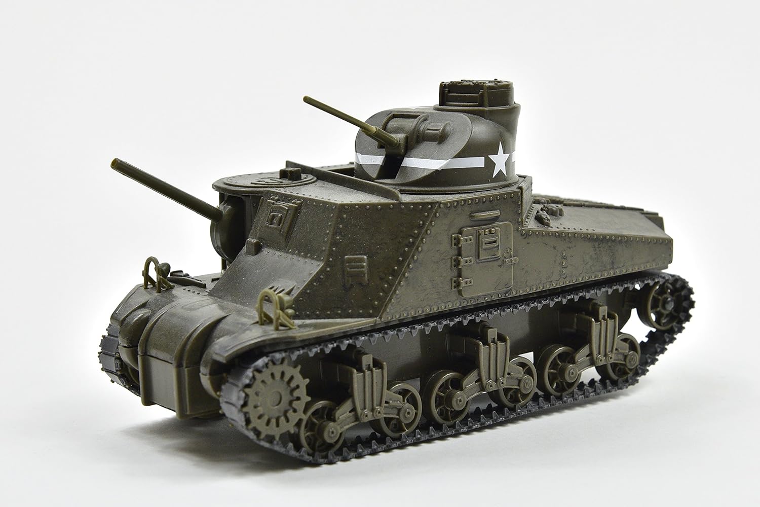Buy New Ray Classic Tank M3Lee Model Kit Online at Low Prices in India