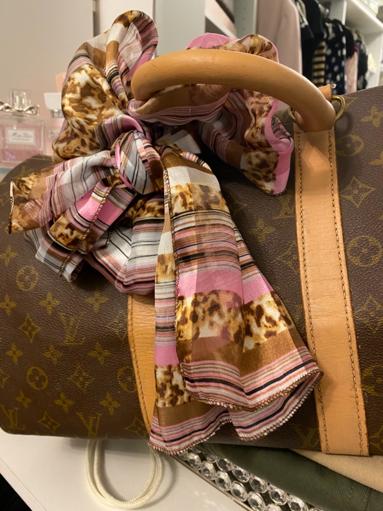 2/mo Finance Angelus Acrylic Leather Paint Vachetta 1oz Buy Now